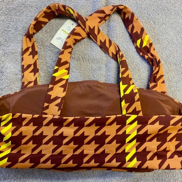 NWT Offline by Aerie Real Me Xtra Stretch Square Neck Sports Bra -- M - Picture 2 of 7